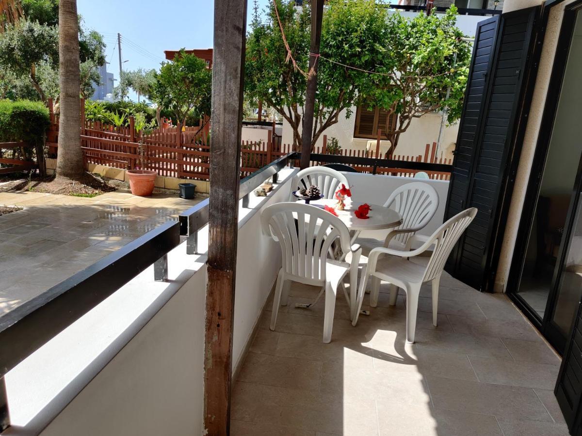 Palm Garden Paradise Perivolia Exterior foto